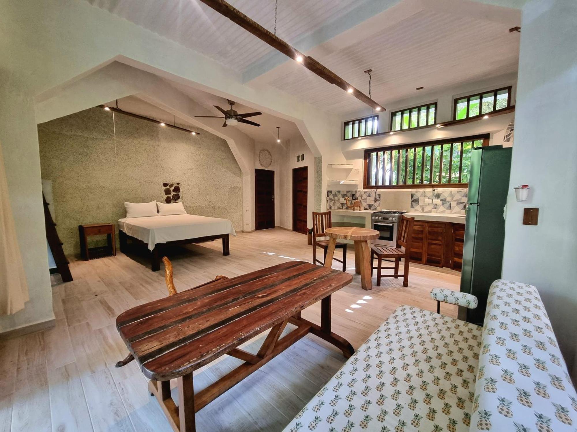Omega Tours Eco-Jungle Lodge La Ceiba Kültér fotó